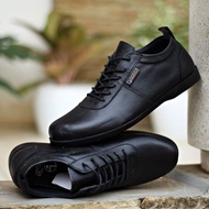 COD!! Sepatu Sneaker Kasual Pria Hitam Gladio Pansus Bahan Kulit Kerja Formal Nyaman Keren Santai Ba