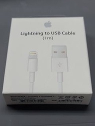 全新 Apple iPhone iPad Lightning to USB Cable (1m) 充電線  IPhone線 IPad線 100%原裝正版 線上刻有12位數序號