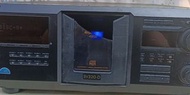 SONY~CD播放機CDP-CX400  SV320-D~可容裝400片CD光碟片~ &lt;零件機&gt;