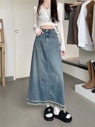 Chân Váy Jean Dáng Dài chữ A siêu tôn dáng với Thiết Kế Tua Gấu Cực Xinh C22