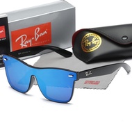 For Hombres Y Mujeres Con Rice RB4440, the classic Ray Ban sunglasses