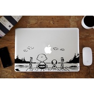 Snoopy & Charlie Brown Watch The Sun Sticker - Laptop Decal Macbook Sticker