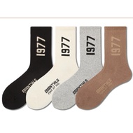 New Style Mid-tube Women's Socks 1977 Preppy Style Stockings Simple Socks