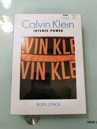 2👍全新- Calvin Klein 男童M碼 -
INTENSE POWER（10-12）歲全棉平腳內褲