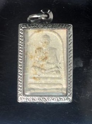 屈曼冠碰 2543 阿贊多自身 (特別版本)choi.2009泰國佛牌
