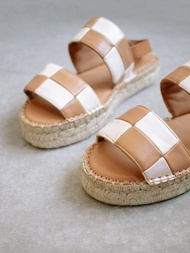 [Pomelo] รองเท้ารัดส้น รุ่น Double Strap Scacchi / Double Strap Scacchi