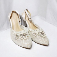 SLIGHT defect shoes size 41