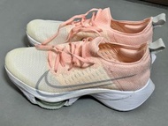 Nike Air Zoom Tempo Next % 女