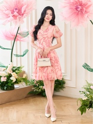 Đầm thiết kế cổ V dáng xòe chất tơ họa tiết hoa YOONA - EHK10X104