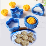 Thomas Cookies Fondant Cutter Stamp Mould Set Thomas Train Plastic Three-Dimensional Biscuit Mold Fondant Cutting Mold Snowskin Mooncake Mold