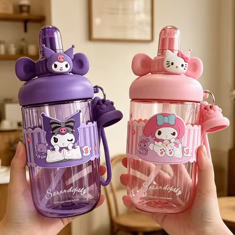 Sanrio Cute Kuromi Plastic Water Bottle with Lifting Rope Straw Water Bottle High Appearance Leak pr