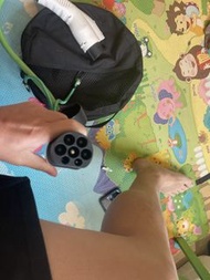電動車充電器