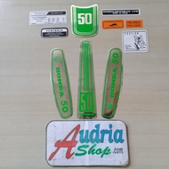HIJAU Honda C50 1969 Green Motorcycle Striping Sticker