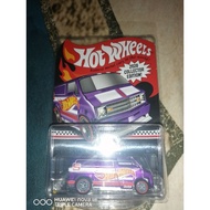 Hotwheels 2020 collector edition custom 77 dodge van
