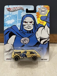 Xe mô hình đồ chơi bánh cao su Hotwheels 1:64 PREMIUM - DC COMICS - Dream Van XGW