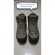 Vesque Mid Gore-Tex Hiking Shoes