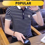 baju t shirt lelaki murah viral baju kaos lelaki Baju Polo Bersulam T-Shirt Lengan Pendek Lelaki Musim Panas Trend Perniagaan Mewah Muda T-Shirt Berjalur Langsing Tampan