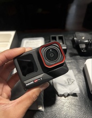 Insta360 Ace Pro 2 acepro2接近全新有單 運動相機 全套 連配件 雙電池 連sd卡