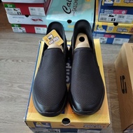 SKE Go Walk Arch Fit Shoes 216259/BBK