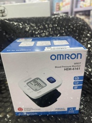 WRIST BP OMRON HEM6161