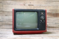 TV tabung IC lawas Warna merah Sharp Solid State