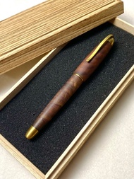 3952老山羊-那魯灣 胡桃木樹瘤 原銅 原木款 彈鋼尖系列鋼筆
