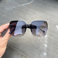 GLASSES TRENDY STYLE GLASSES BLACKWanita