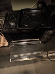 Black Toaster Oven