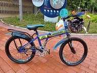 20吋中童摺疊單車 Bicycle  698元，有粉，藍，紅，黑色。改變速加60元。  18吋648元/22吋748元/24吋798元