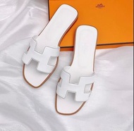 Hermes 拖鞋