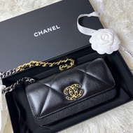 Chanel 19鏈帶腰包新款