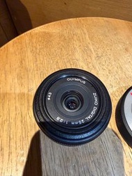 Olympus ZUIKO DIGITAL 25mm f/2.8 鏡頭