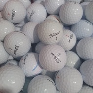 Titleist golf balls 80% new (10 balls)
