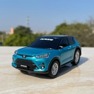 {SJDHGW} RAIZE Mô hình xe hơi nhựa Toyota SUV tỷ lệ 1/30 đồ chơi cho người lớn quà tặng sưu tầm cho 