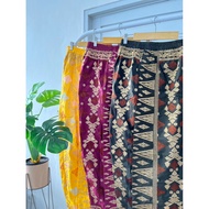 Lasem Gandhi Embroidered Kamen