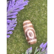 💥Ready Stock 💥 25.9mm X 11.2mm 老矿玉化 二眼天珠 两眼天珠 具有并蒂长生 家庭美满 夫妻和睦 Moss Agate 2 Eyed Dzi Manik Bracelet 