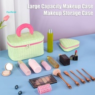Large-capacity storage: Large capacity it can easily store a variety of skincare products and cosmet