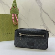 GUCCI GG Supreme 胸腰包