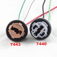 2 Pcs T20 7440 T20 7443 T10 T15 1156 1157 Tail Light Socket Adapter Bulbs Socket T20 Car Socket