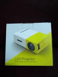 LED PROJECTOR 投影機