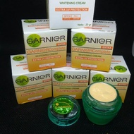 CREAM GARNIER GENTONG 2 IN 1 SIANG & MALAM//Cream Garnier Super Day & Night