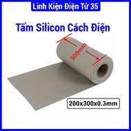 Heat-resistant insulating silicone mat 200x300x0.3mm maximum temperature 500C / 932F used to line ra