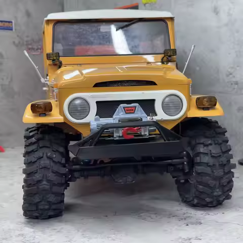 FMS 1/10 RC Crawler FJ40 Toyo Land Cruiser, 2.4G Model Car Hobby 4x4 Offroad RC Rock Crawler FMS FJ4