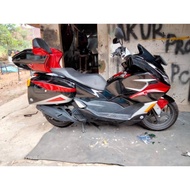 modifikasi PCX 160 model GOLDWING (hitam glossy)