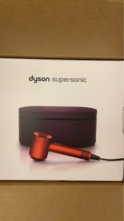 全新 Dyson Supersonic HD08 風筒 Set 連配件 盒 香港插蘇