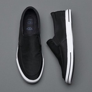 New Men's Vulcanized Shoes Slip-on Loafer Shoes Breathable Korean Style Sneakers Flats Fashion Men Casual Canvas Shoes