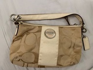 Coach shoulder bag 腋下包