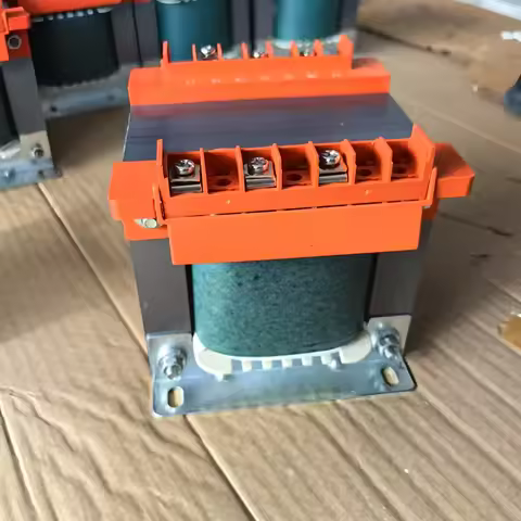 Single-Phase Isolation Safety Transformer DG-5KVA 10kva 6kVA 4kva 220v 110v 120v Output 24v 36v 48v 