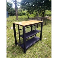 Table Island industrial Kicthen