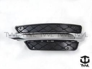 《※台灣之光※》 全新BENZ W204 12 13 14 15年小改款AMG保桿專用LED日行燈鍍鉻框加黑網DRL